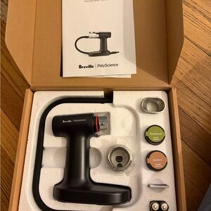 Breville PolyScience Smoking Gun Pro new in box